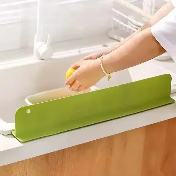 Kitchen Sink Splash Guard – Extra Wide Silicone Water Protector