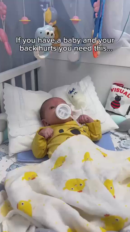 Hands-Free Baby Feeding Bottle with Free Straw Brush